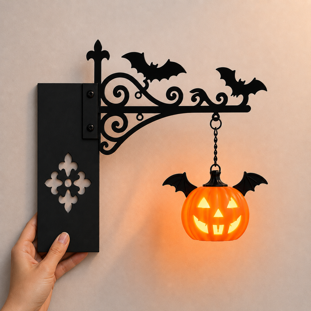 Hanging Jack-O'-Lantern Bat Bracket